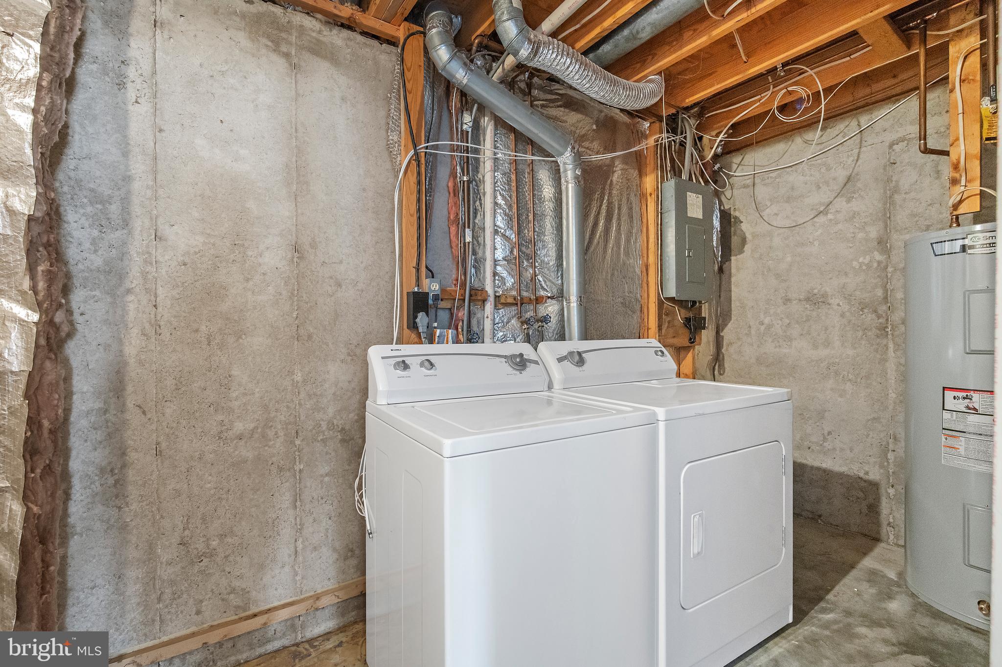 SADDLE CREEK - Residential