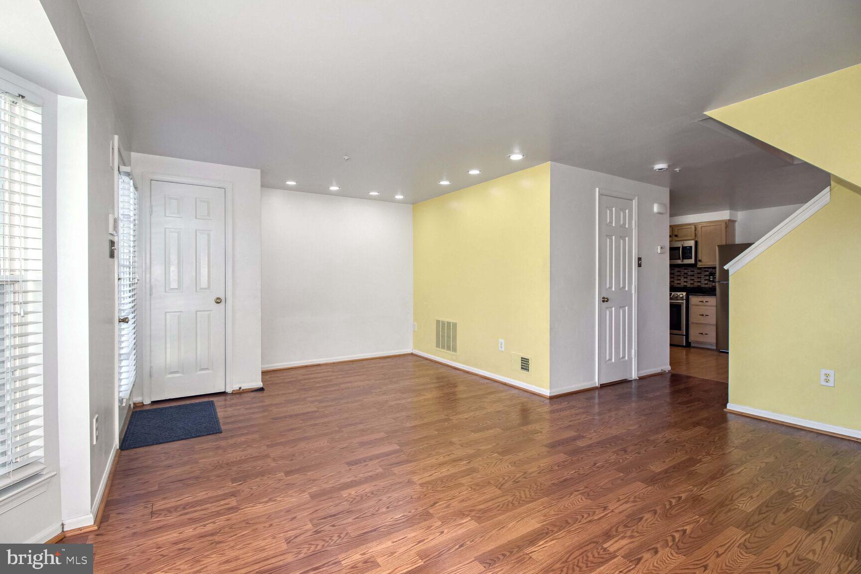 THE VILLAGE SOUTHFIELD - Residential
