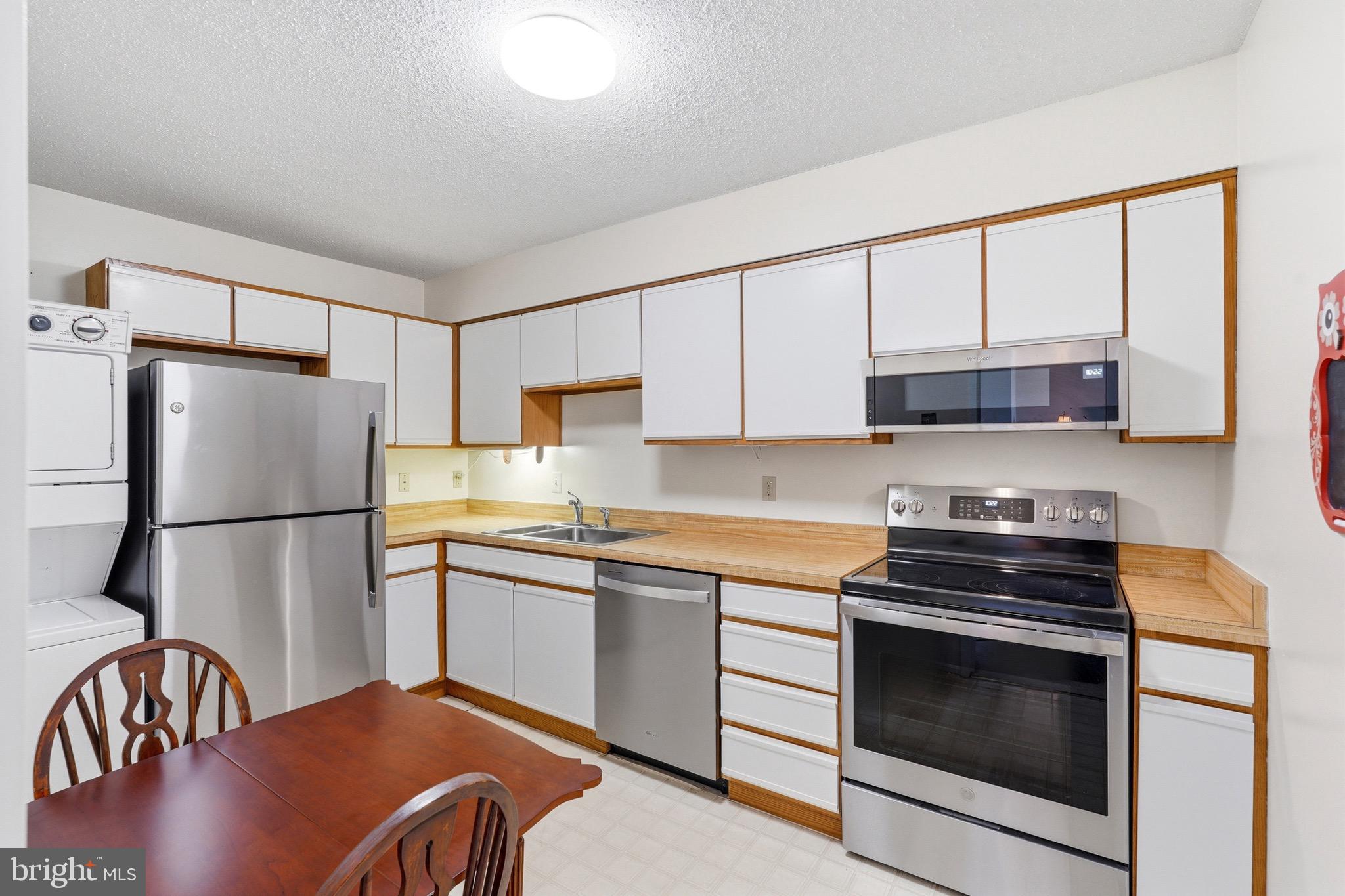 3330 N LEISURE WORLD BOULEVARD 5-712