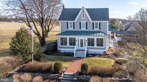 40 FOELLNER LANE OTTSVILLE PA 18942