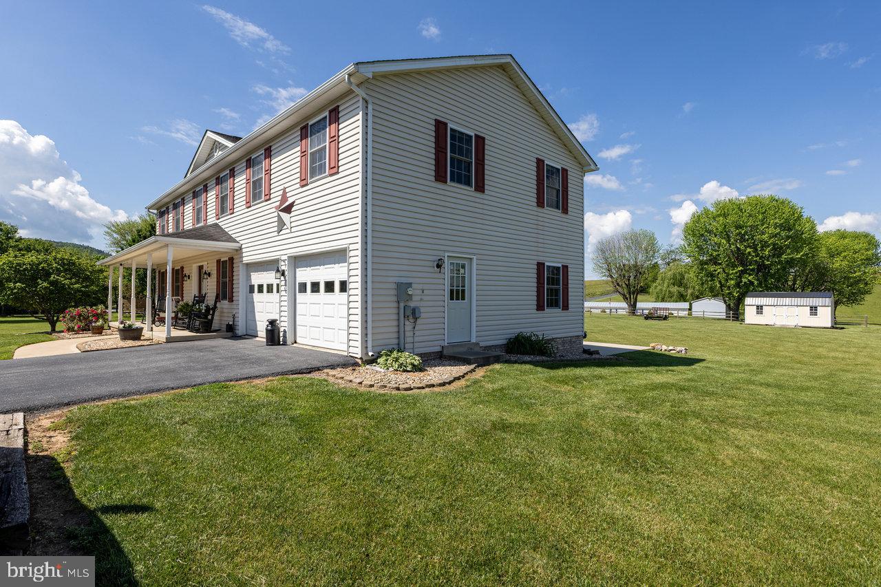 DEERFIELD ESTATES - Residential