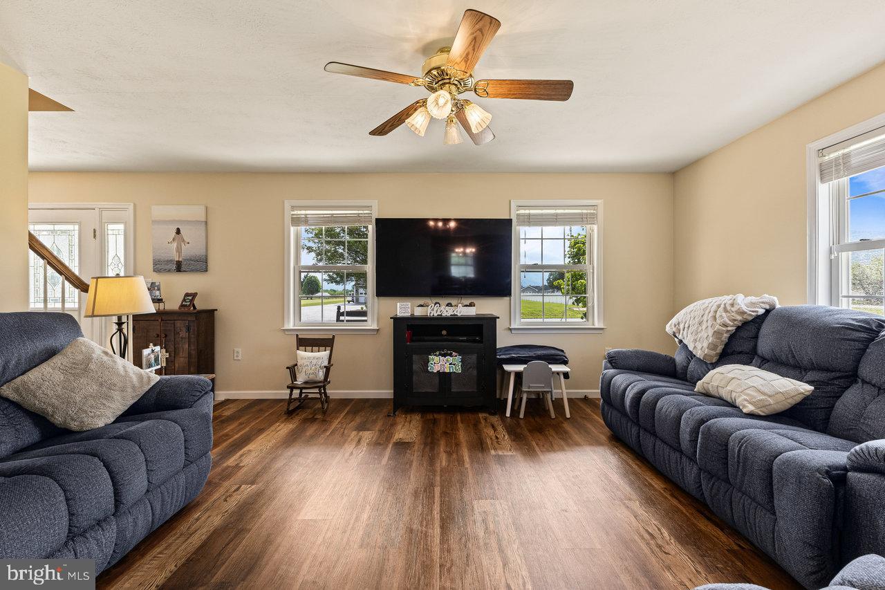 DEERFIELD ESTATES - Residential