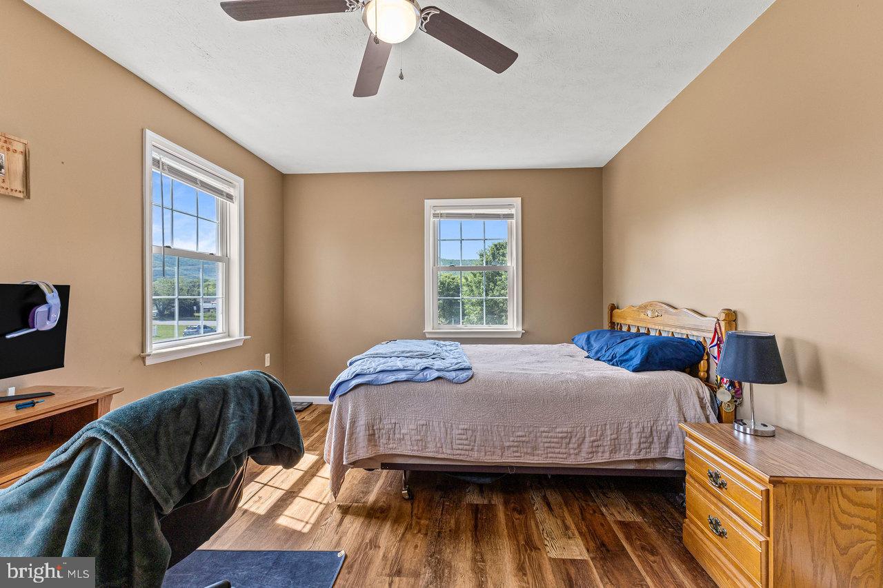 DEERFIELD ESTATES - Residential