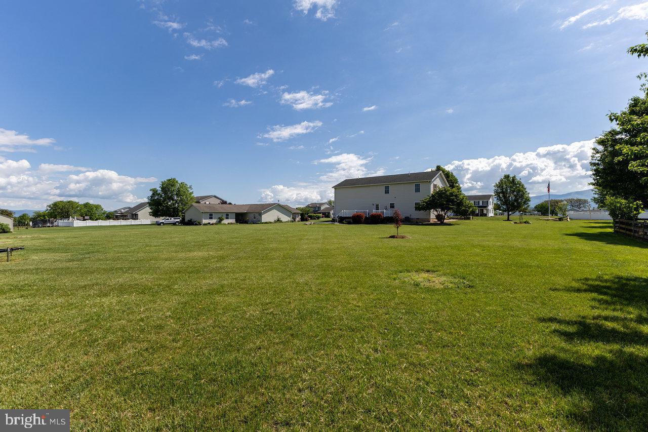 DEERFIELD ESTATES - Residential