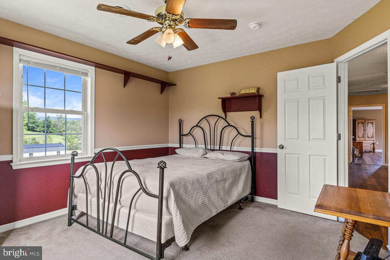 DEERFIELD ESTATES - Residential