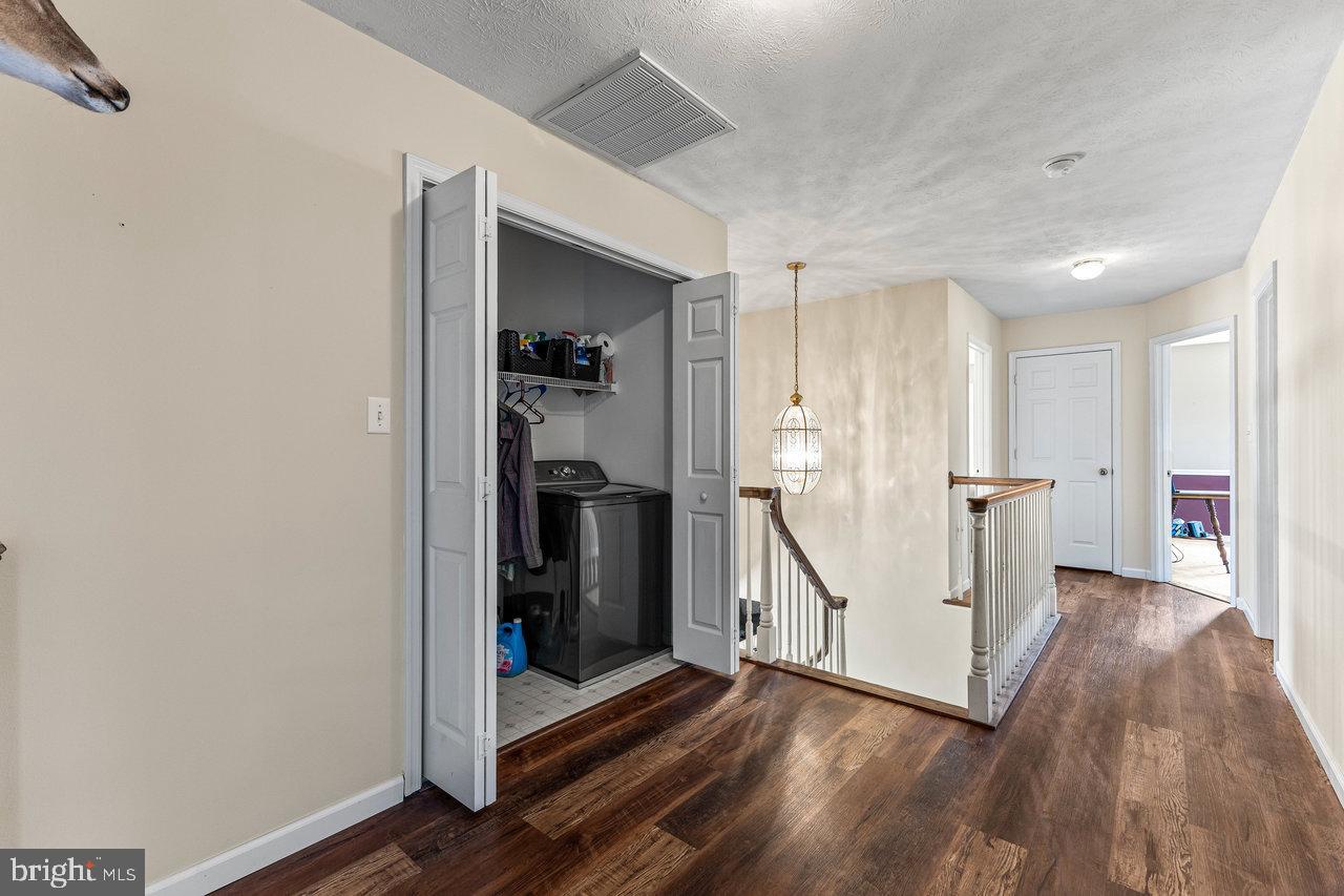 DEERFIELD ESTATES - Residential