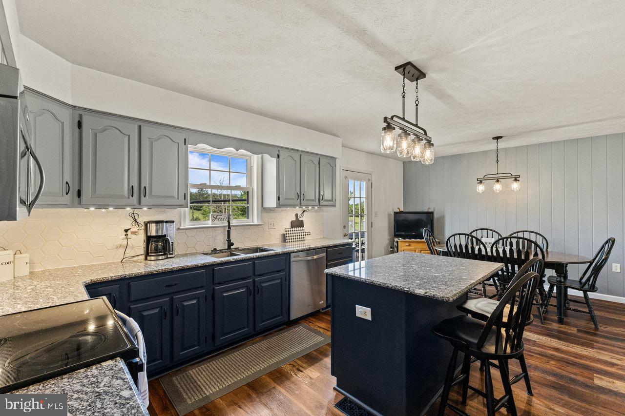 DEERFIELD ESTATES - Residential