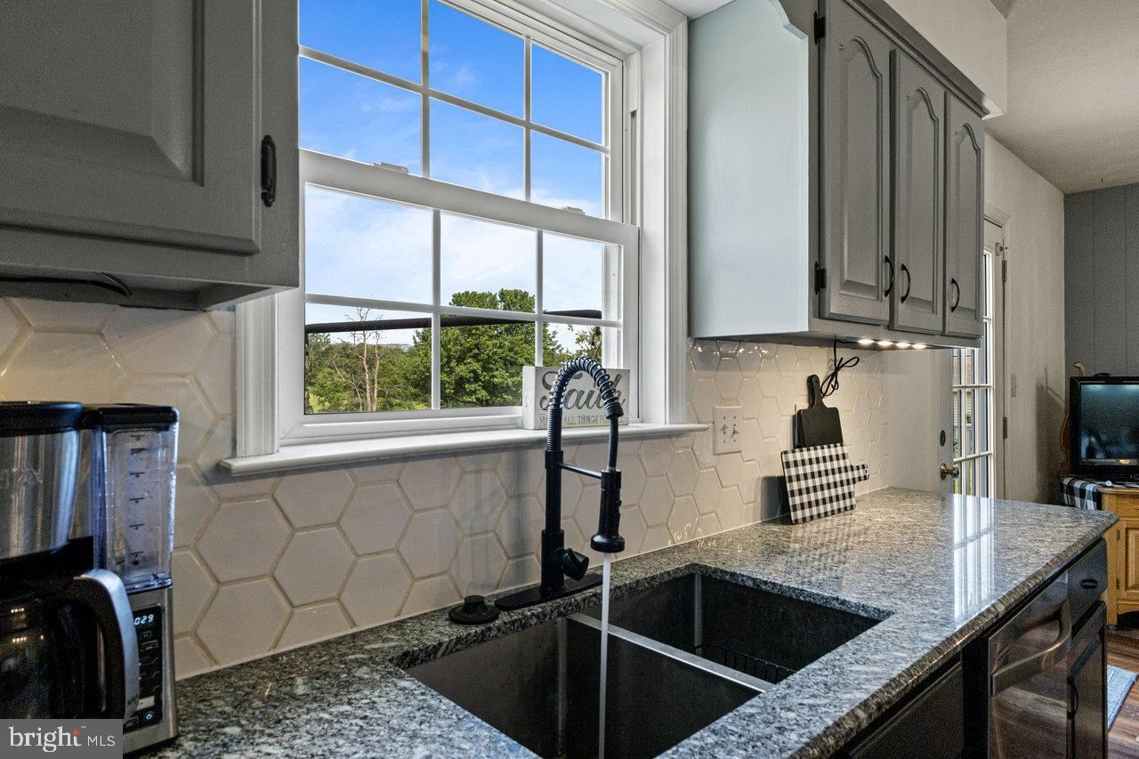 DEERFIELD ESTATES - Residential