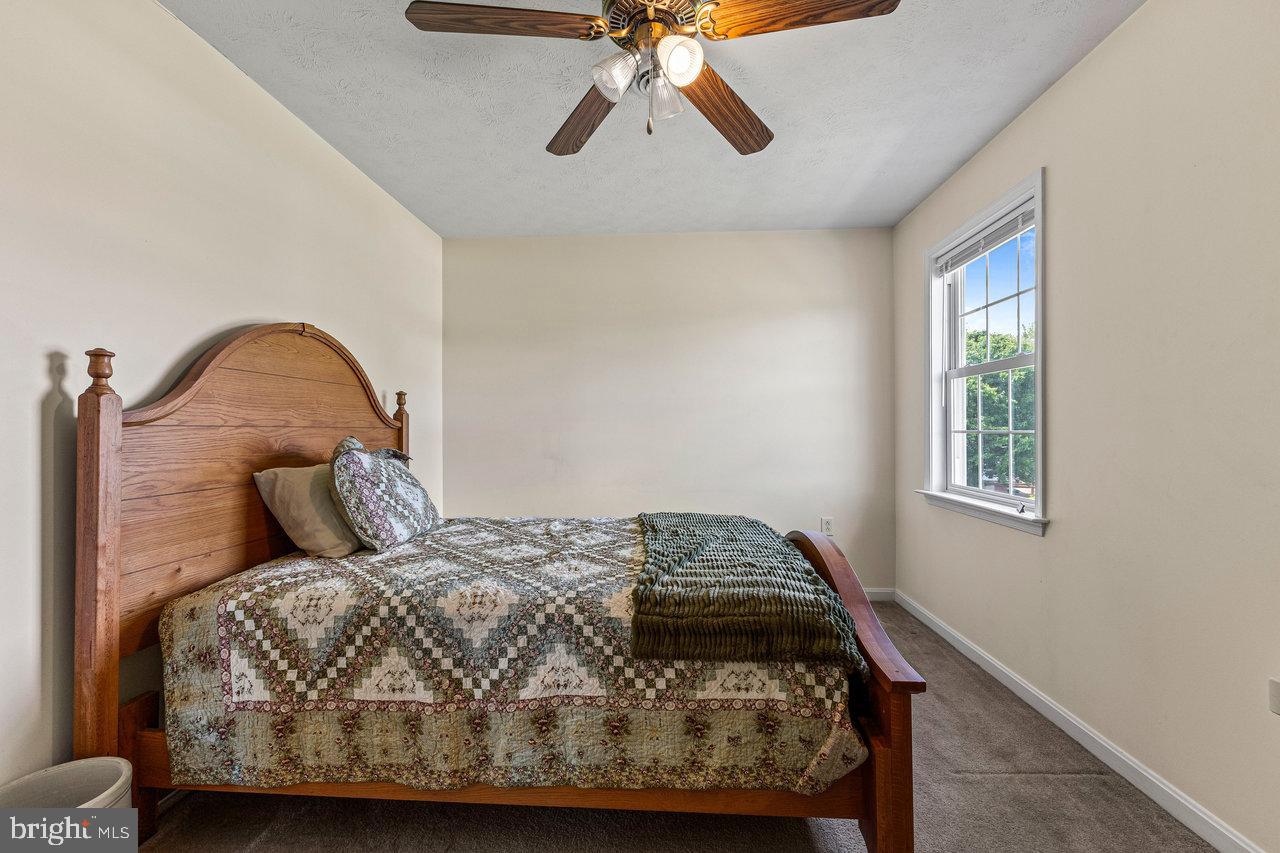 DEERFIELD ESTATES - Residential