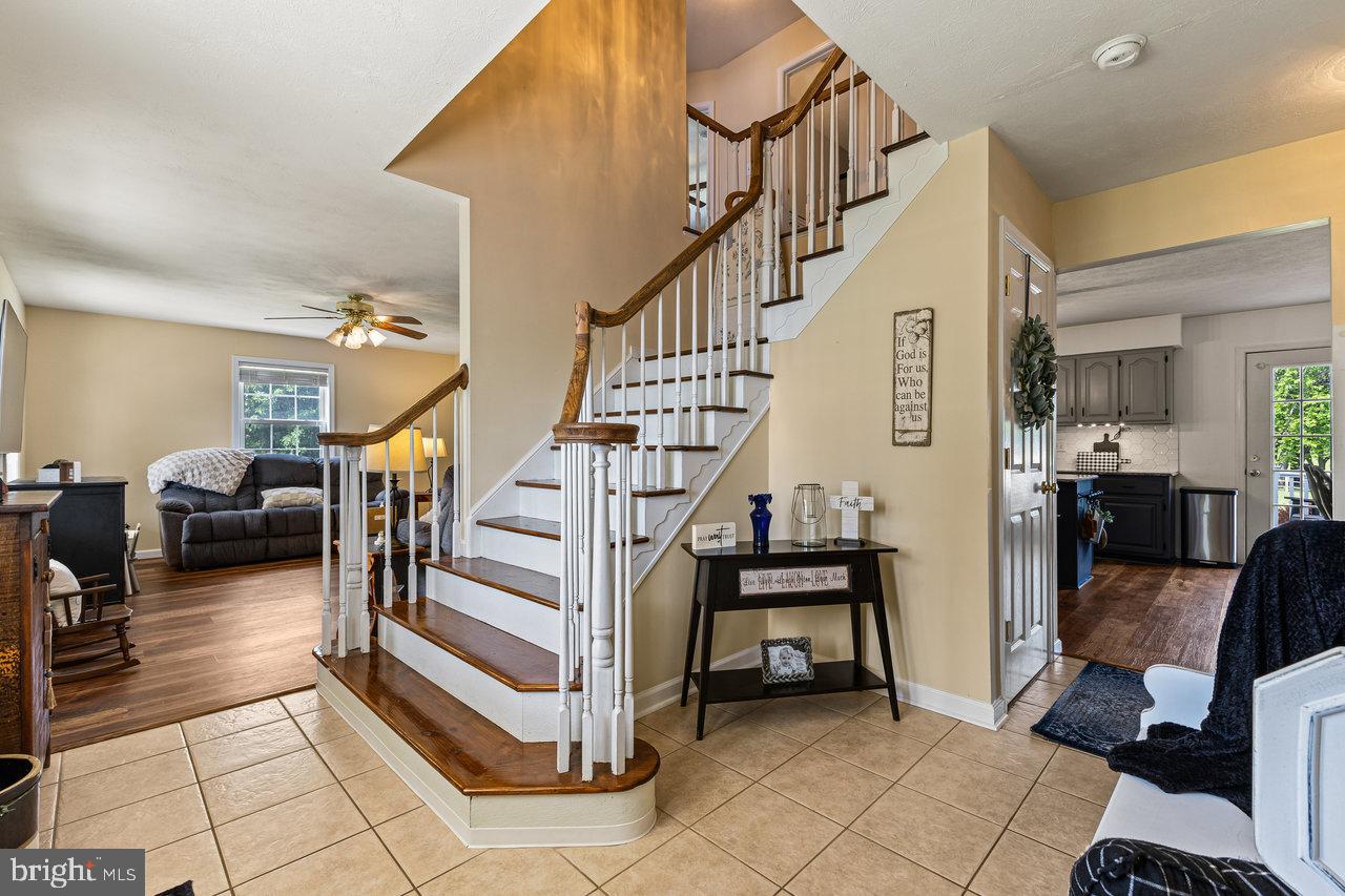 DEERFIELD ESTATES - Residential