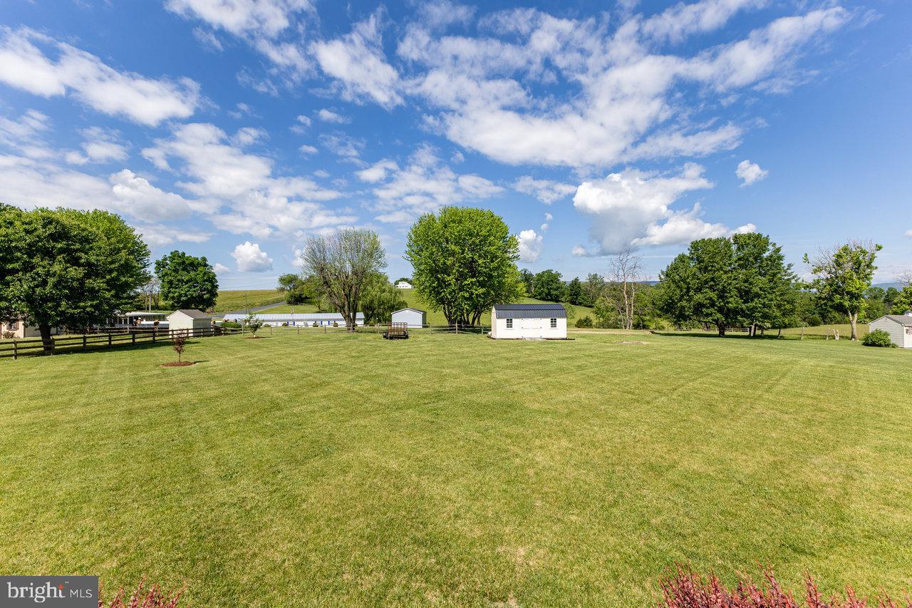 DEERFIELD ESTATES - Residential