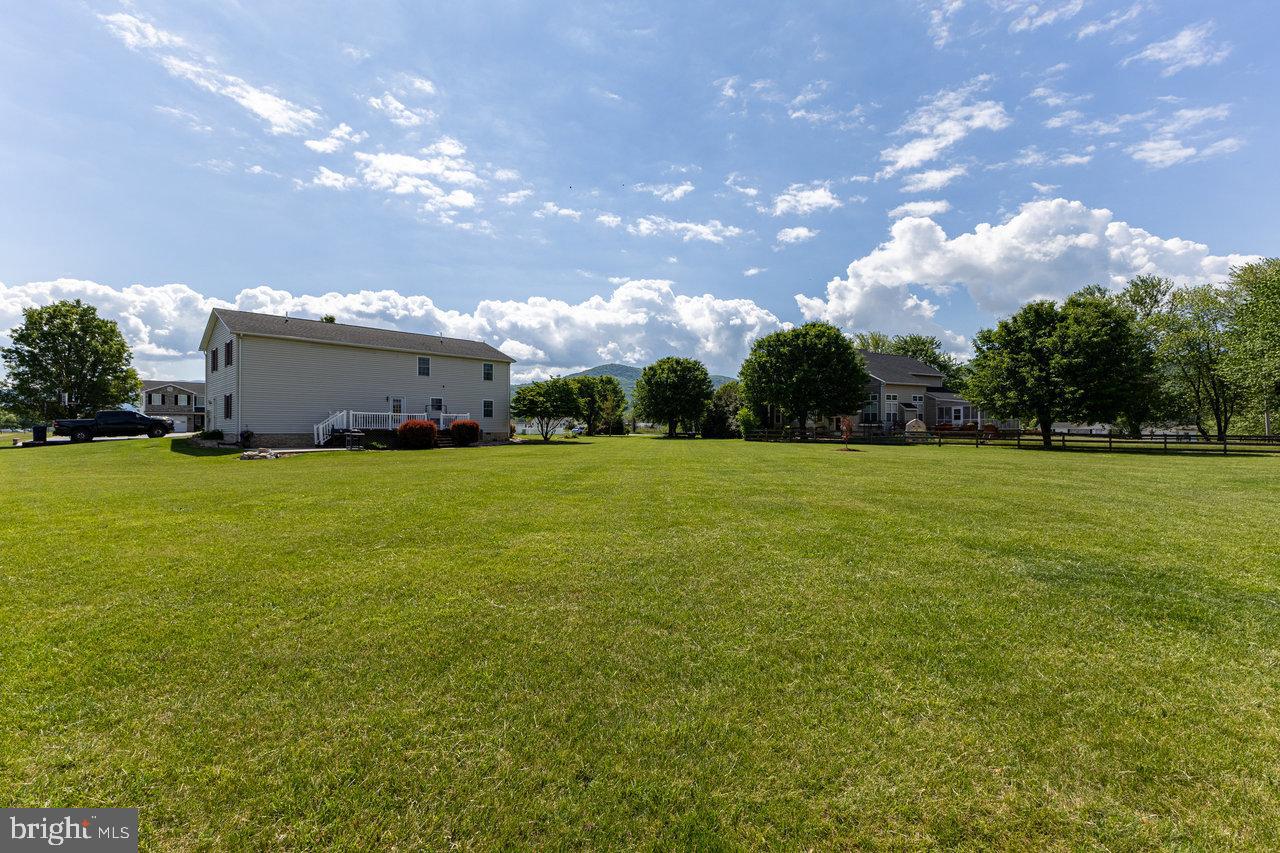 DEERFIELD ESTATES - Residential