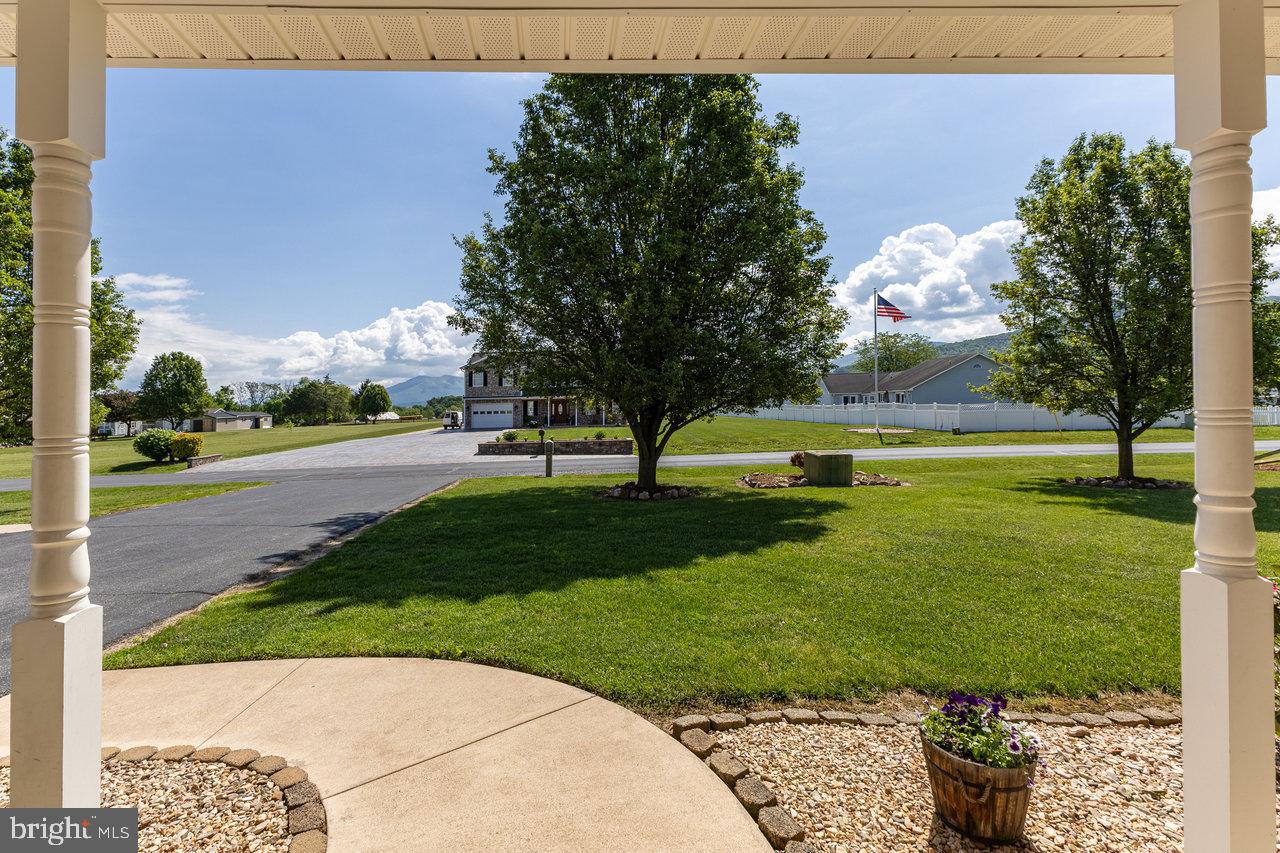 DEERFIELD ESTATES - Residential