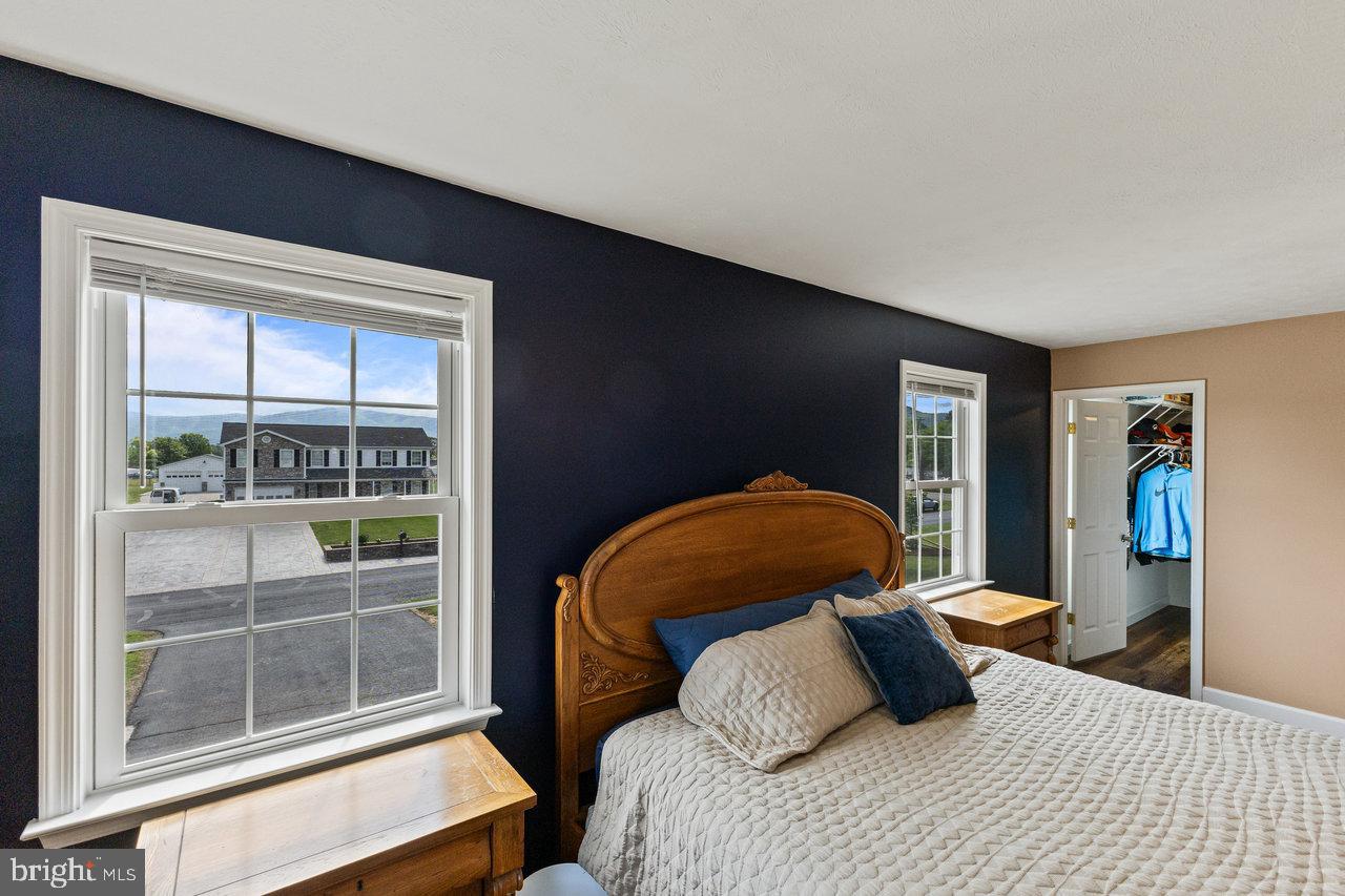 DEERFIELD ESTATES - Residential