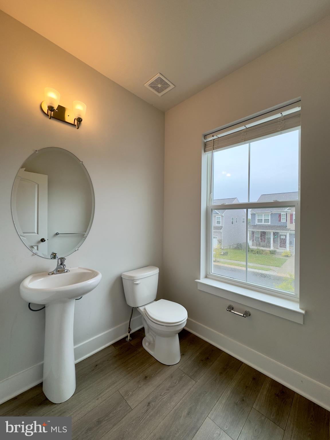 SNADER'S SUMMIT - Residential Lease