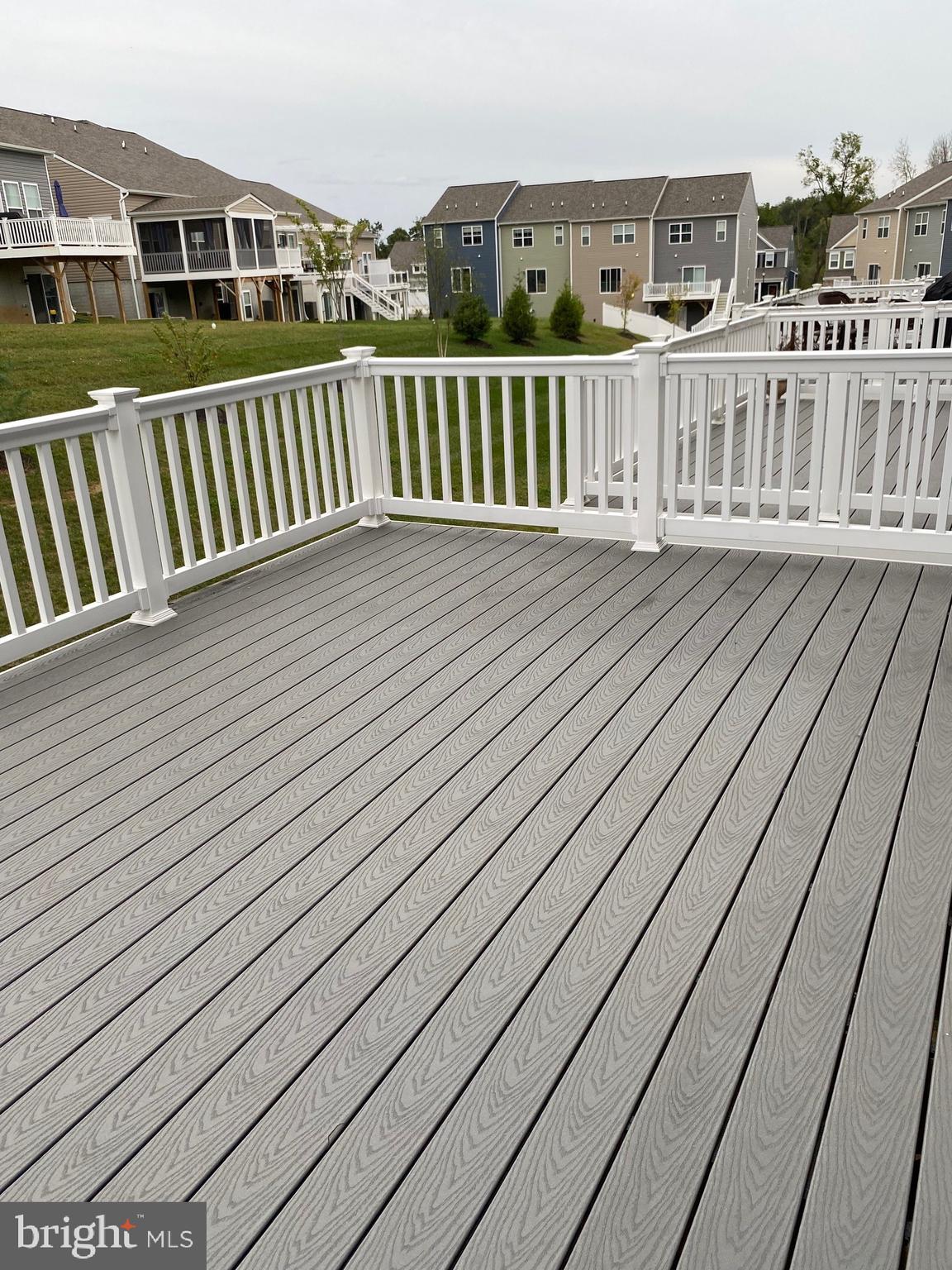 SNADER'S SUMMIT - Residential Lease