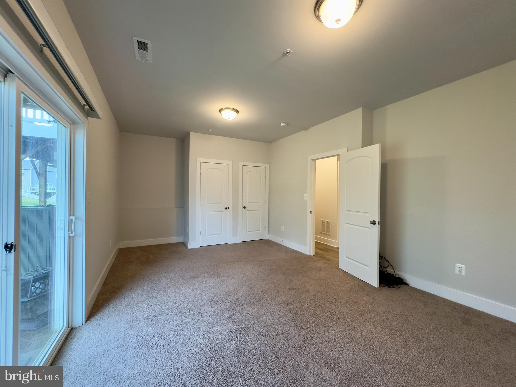 SNADER'S SUMMIT - Residential Lease