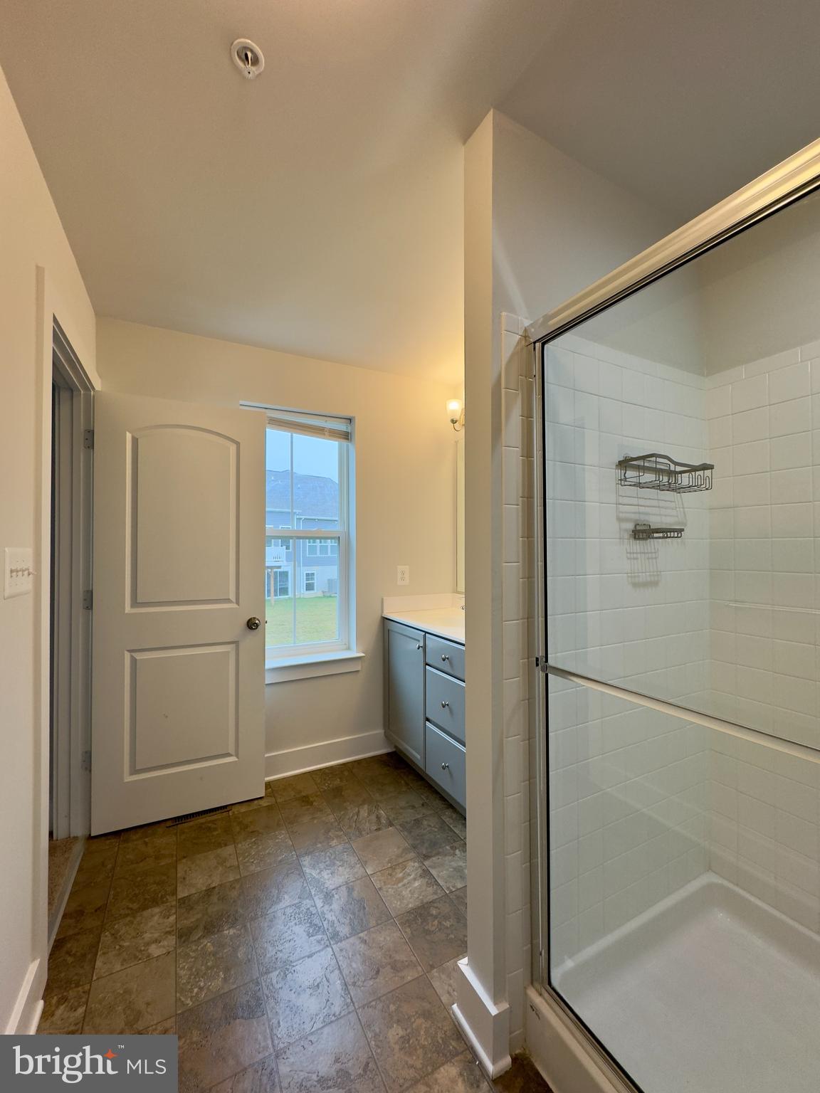 SNADER'S SUMMIT - Residential Lease