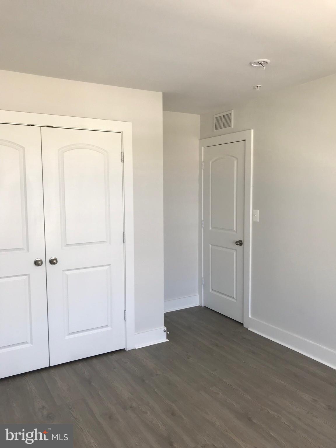 SNADER'S SUMMIT - Residential Lease