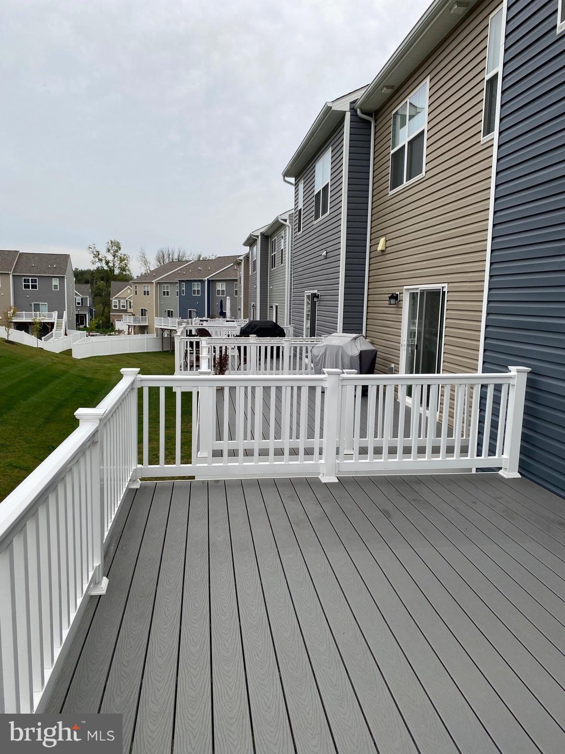 SNADER'S SUMMIT - Residential Lease