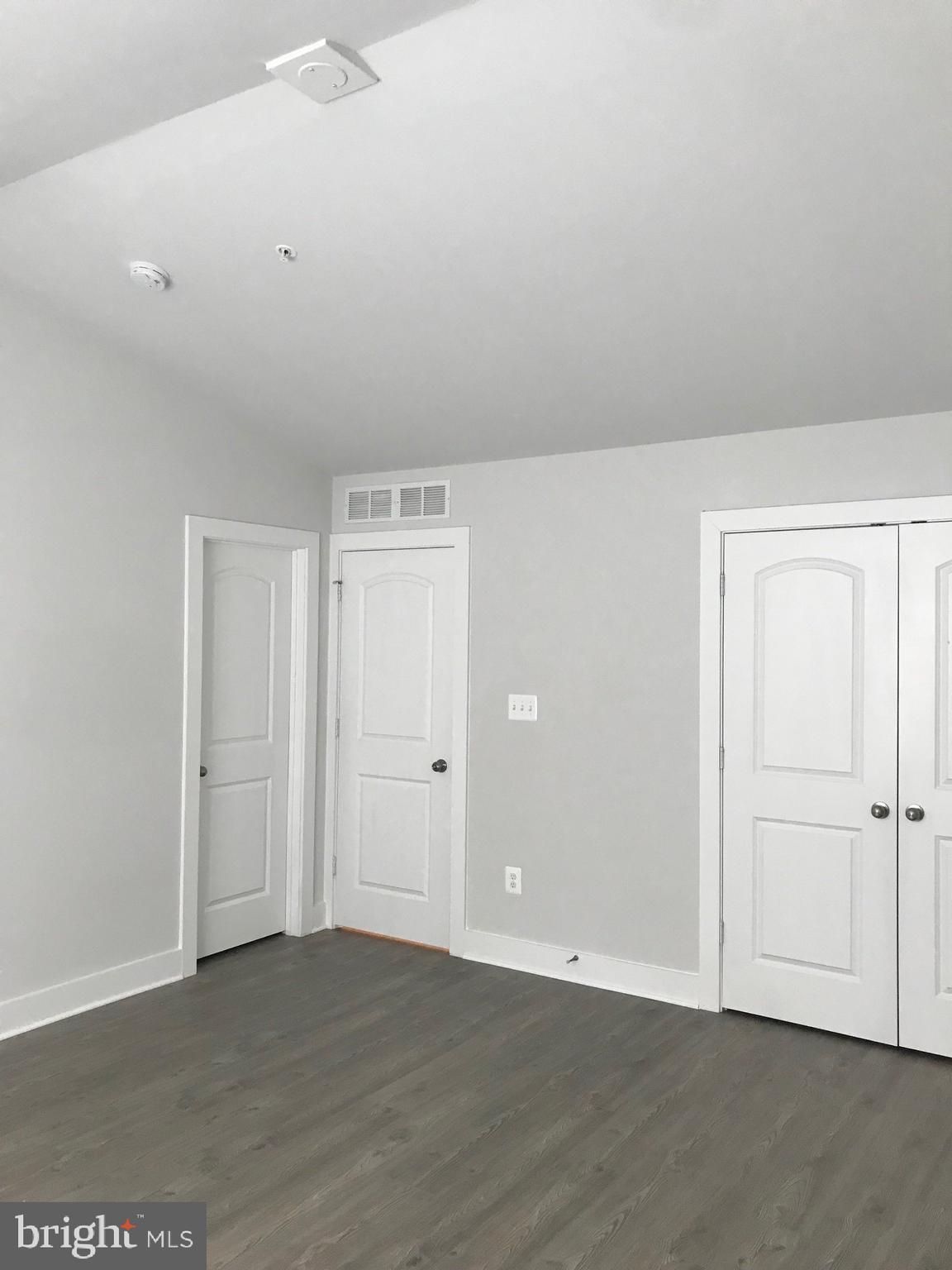 SNADER'S SUMMIT - Residential Lease