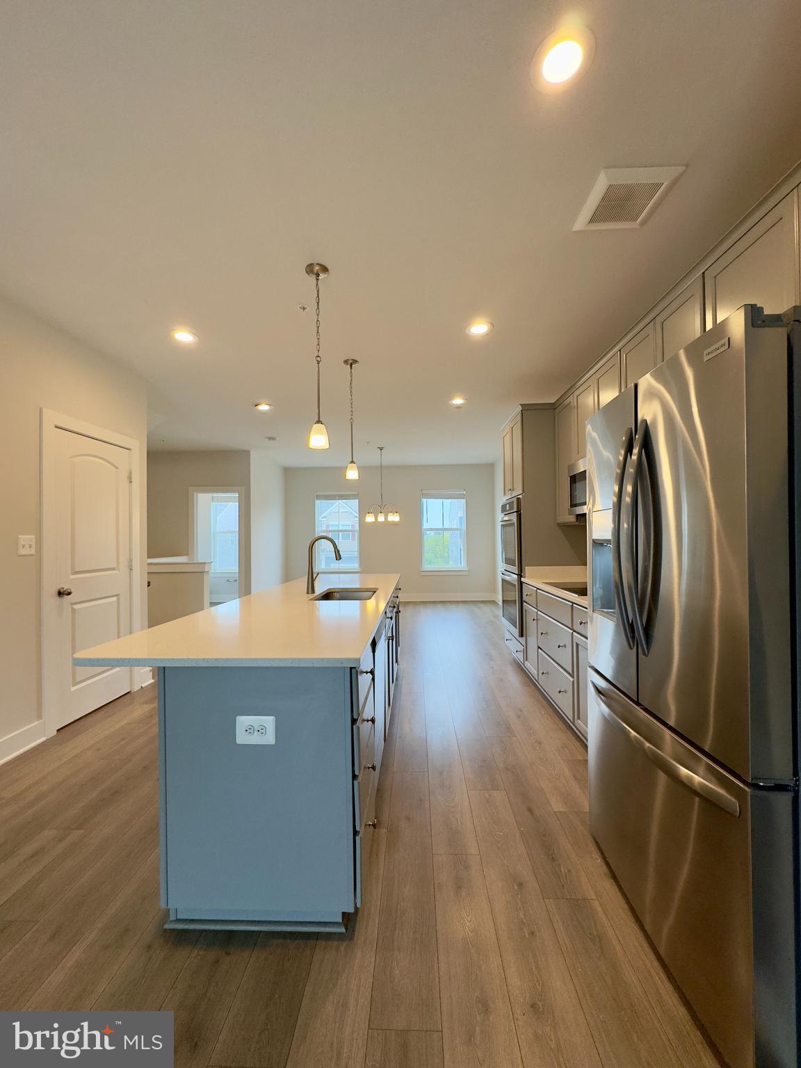 SNADER'S SUMMIT - Residential Lease