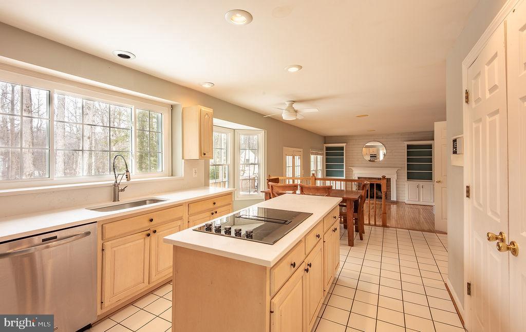 VALLEY VUE - Residential