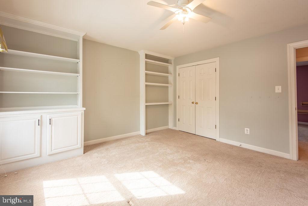 VALLEY VUE - Residential