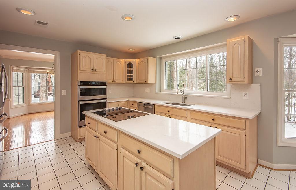 VALLEY VUE - Residential