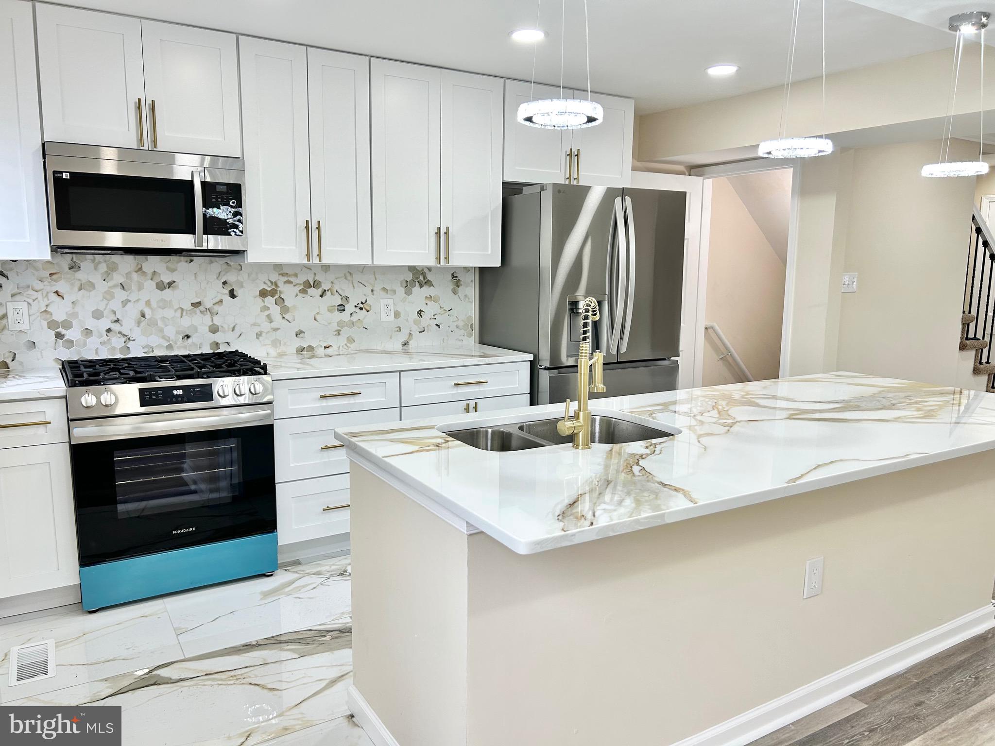 BELAIR-EDISON - Residential