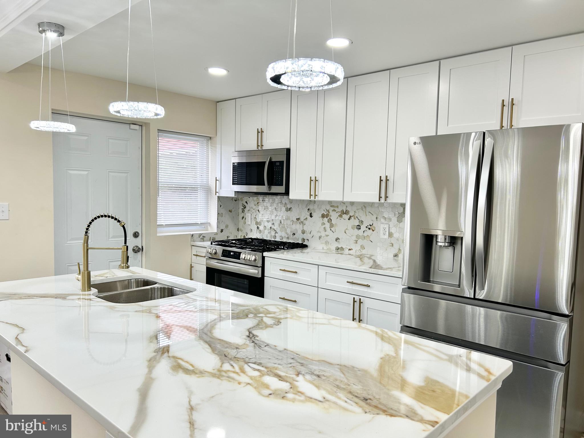 BELAIR-EDISON - Residential