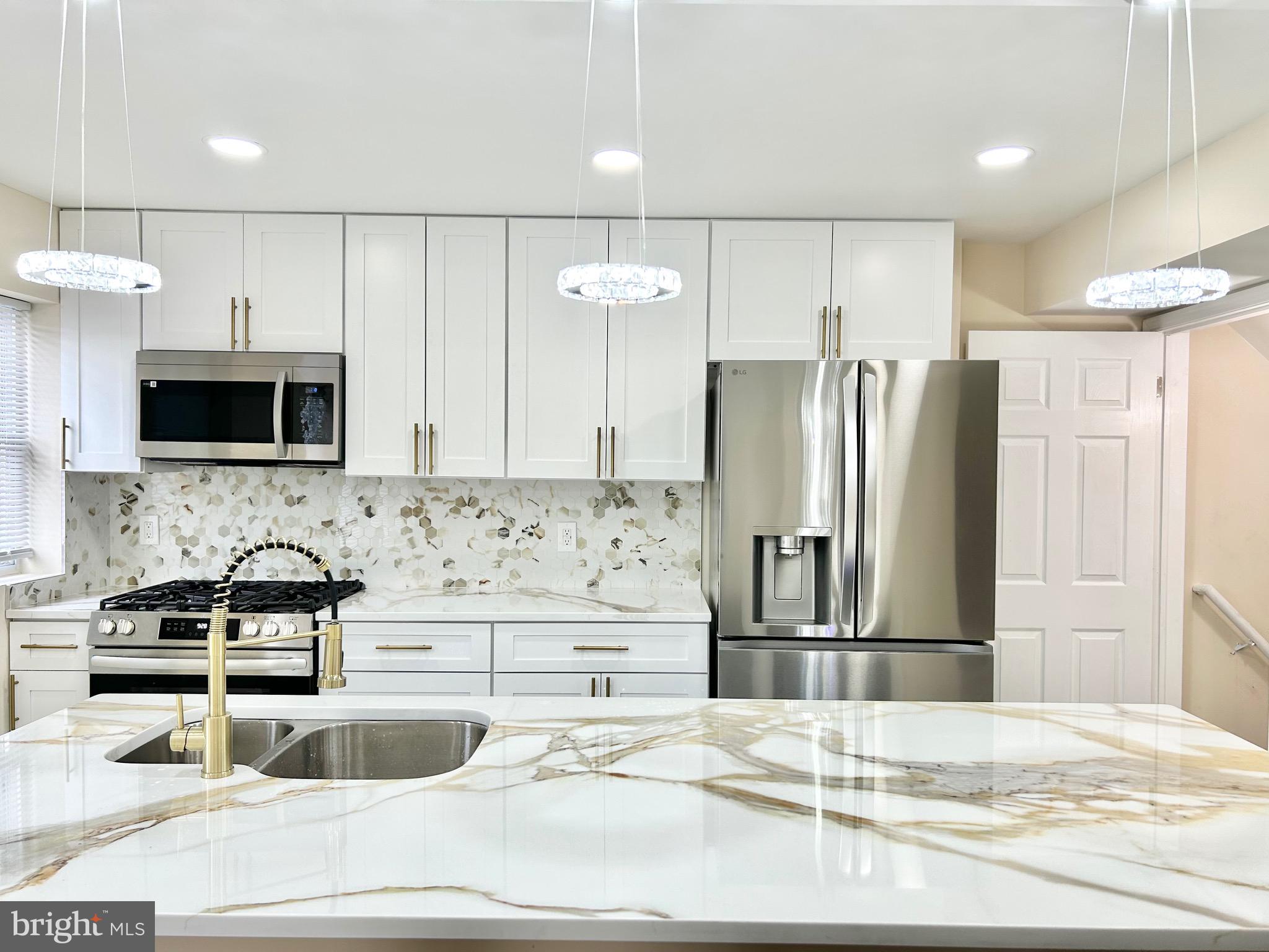 BELAIR-EDISON - Residential