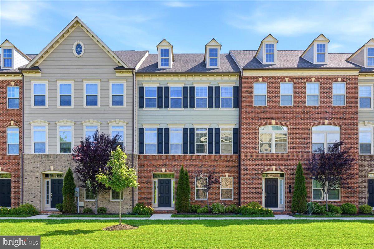 6 WEDGE WAY 24