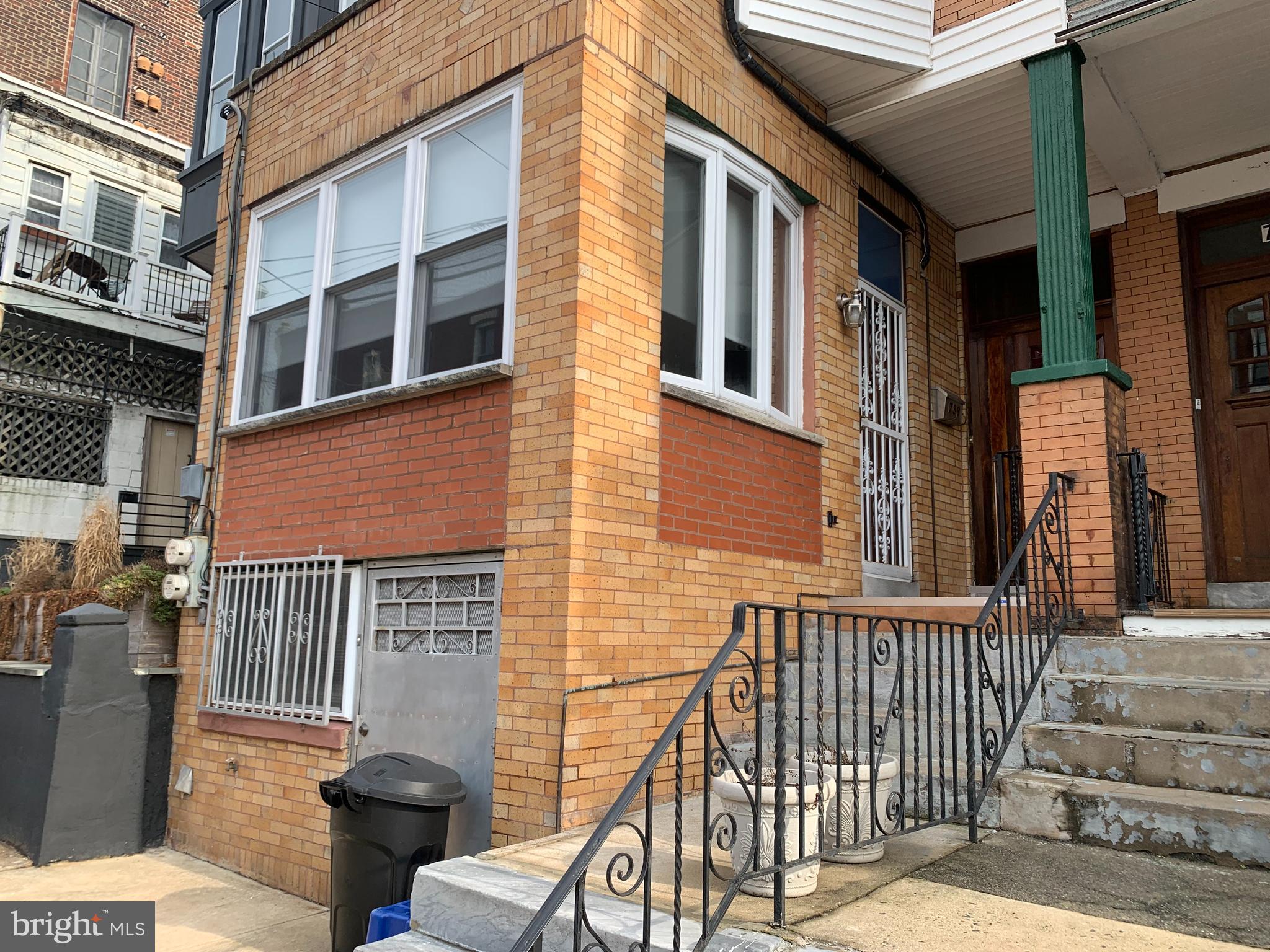 ART MUSEUM AREA - Residential Lease