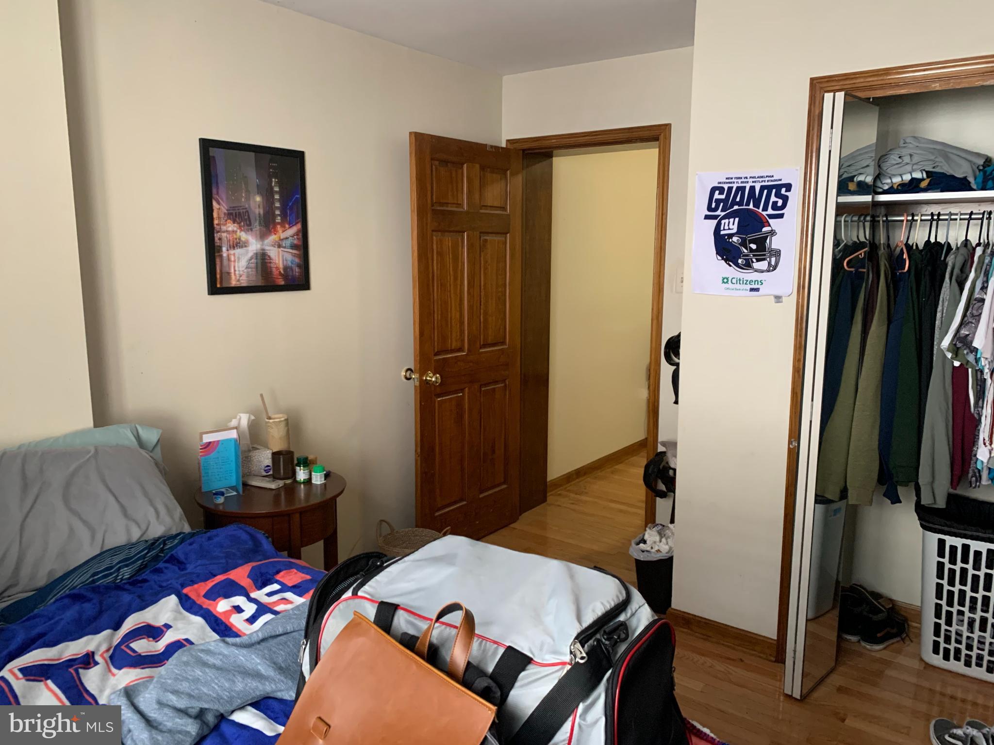 ART MUSEUM AREA - Residential Lease