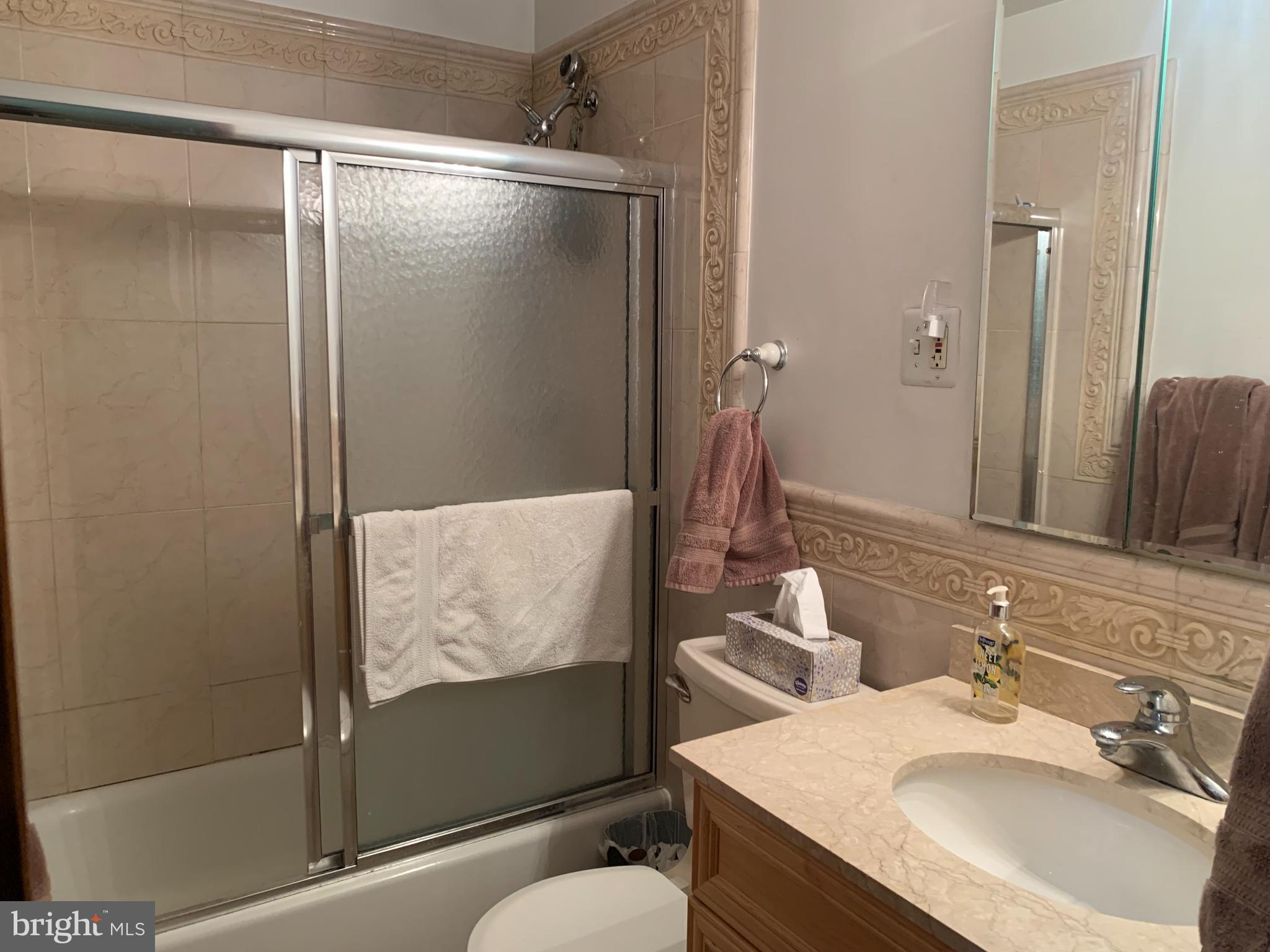 ART MUSEUM AREA - Residential Lease