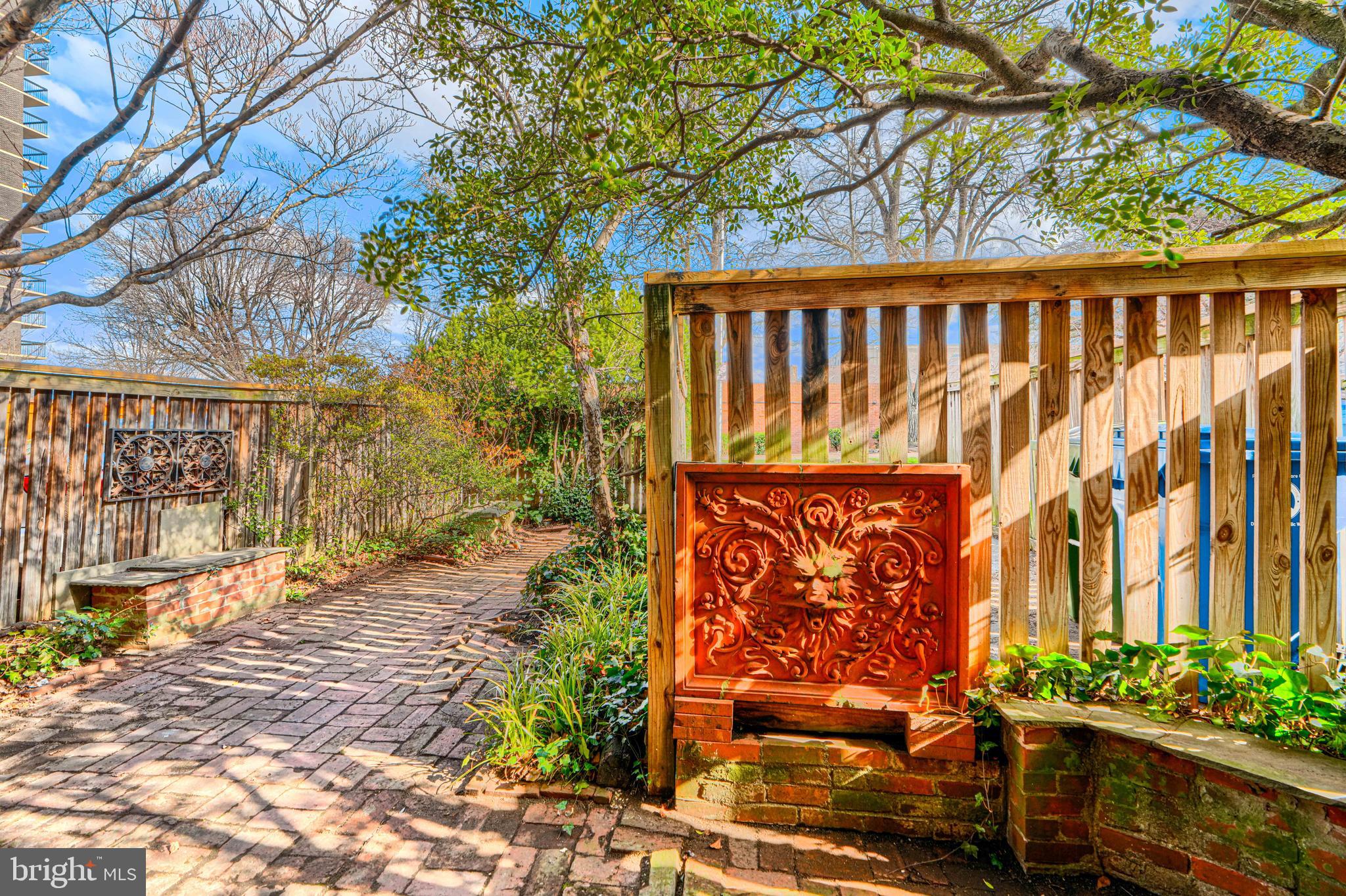 BOLTON HILL HISTORIC DISTRICT - Residential