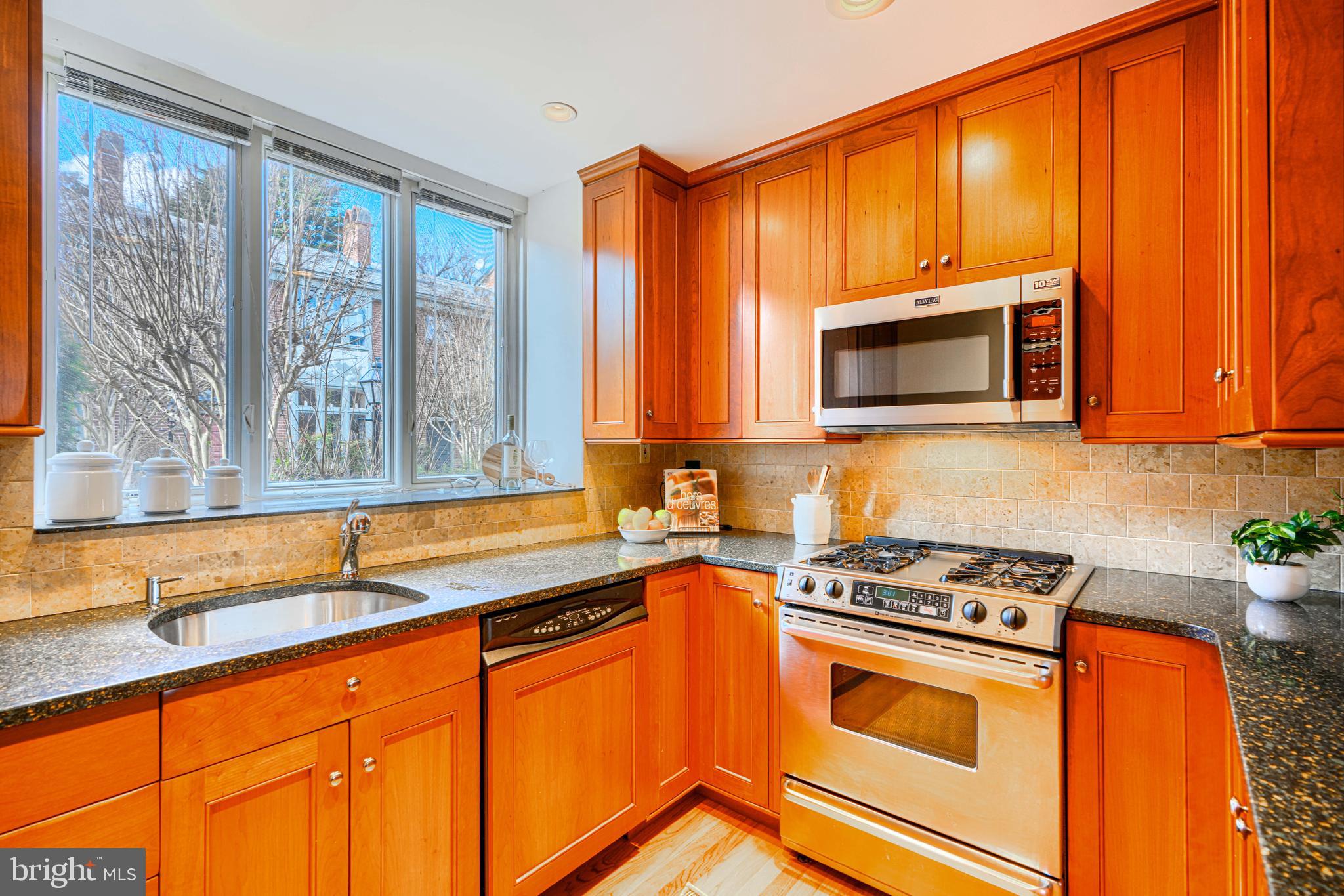 BOLTON HILL HISTORIC DISTRICT - Residential