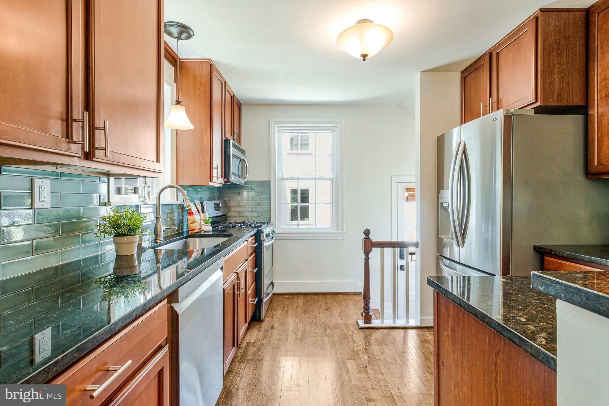 DOMINION HILLS - Residential