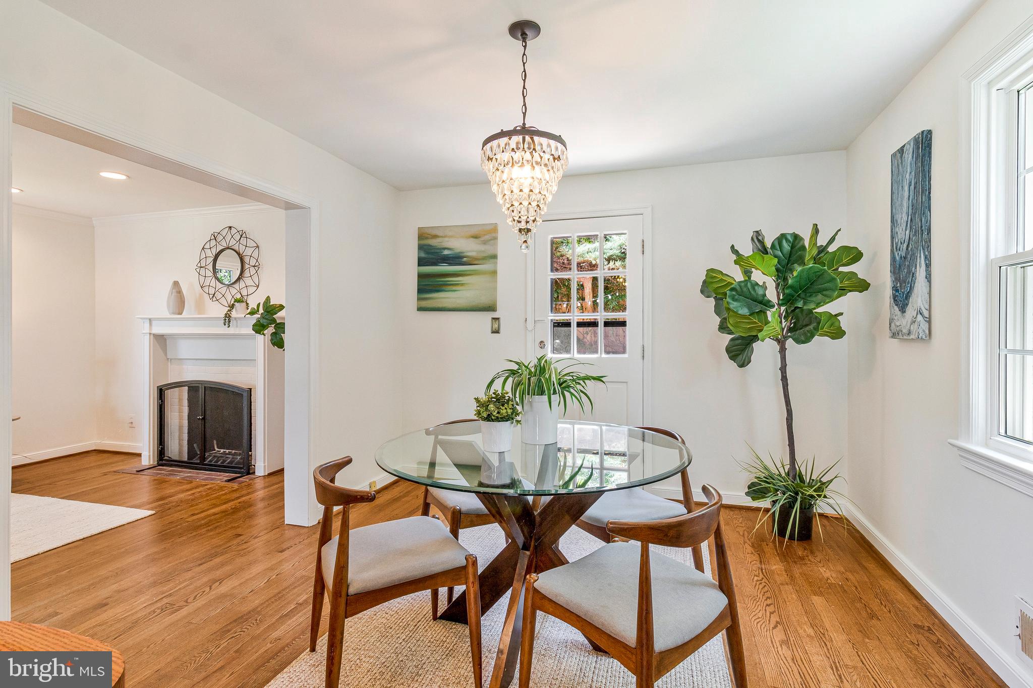 DOMINION HILLS - Residential