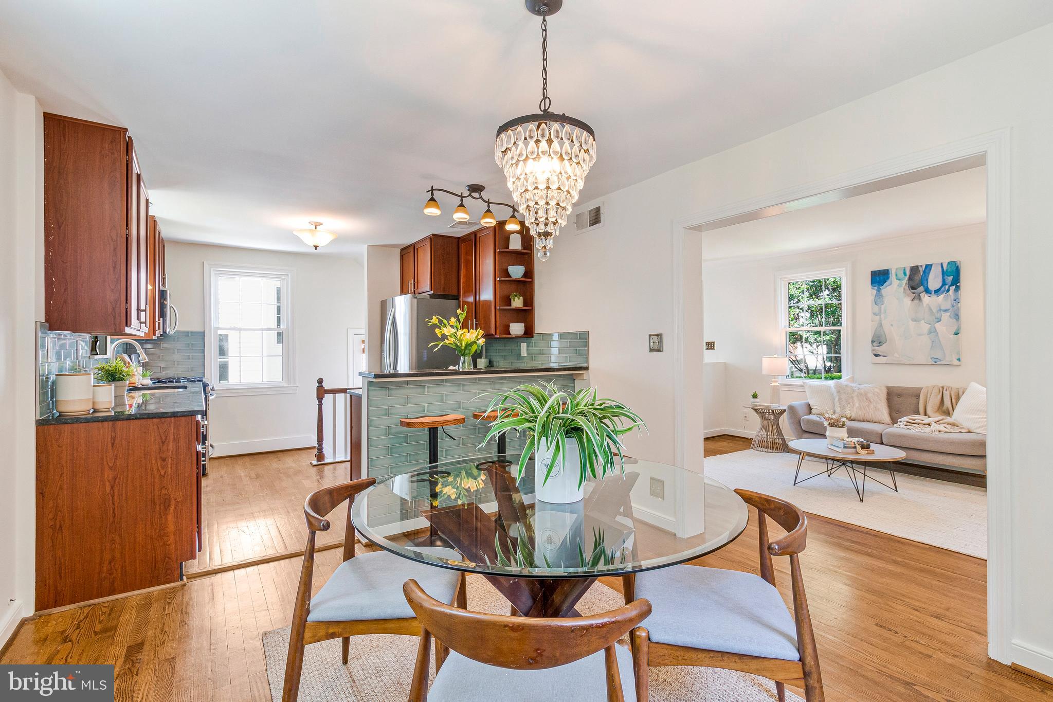 DOMINION HILLS - Residential