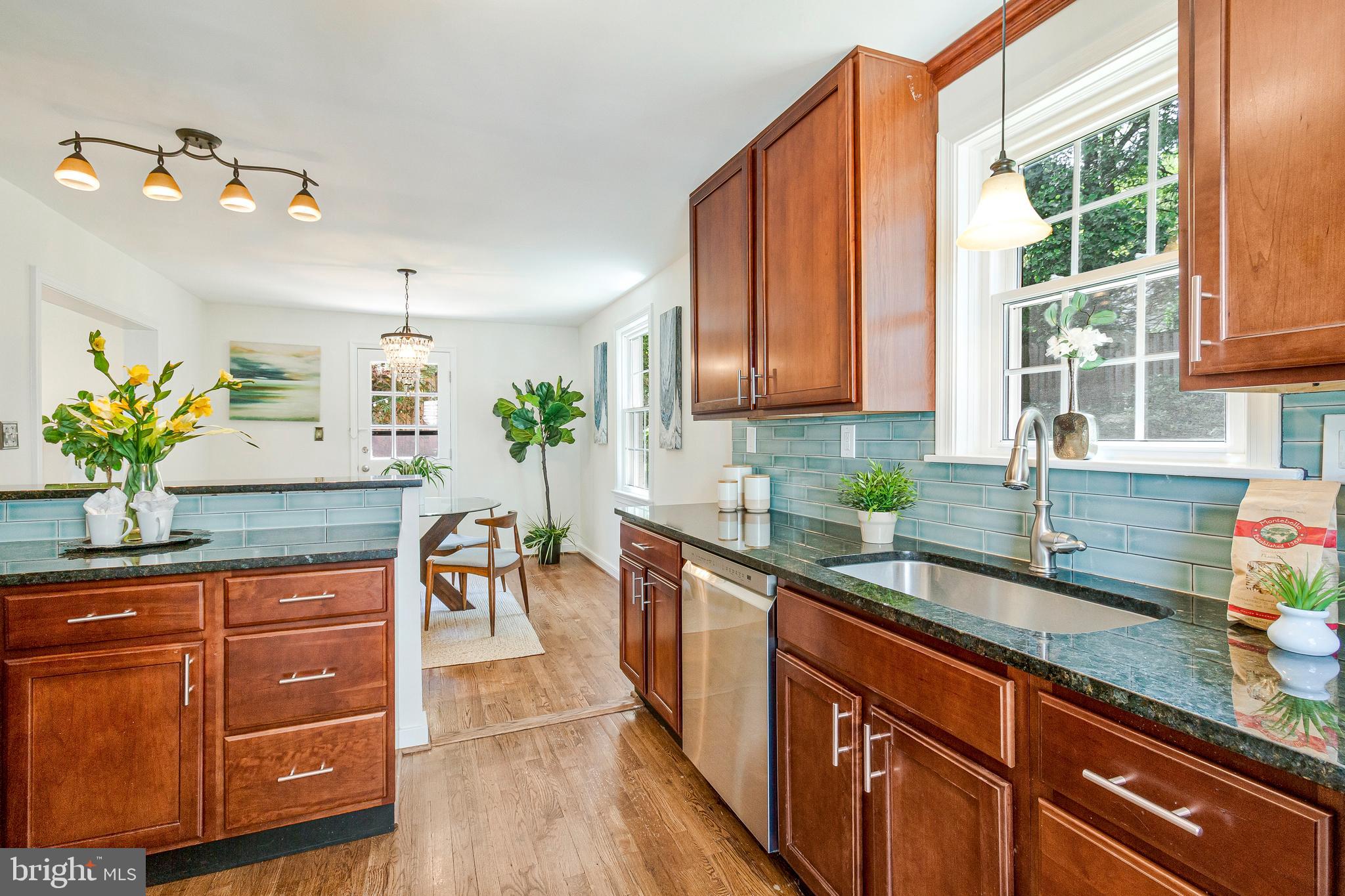 DOMINION HILLS - Residential