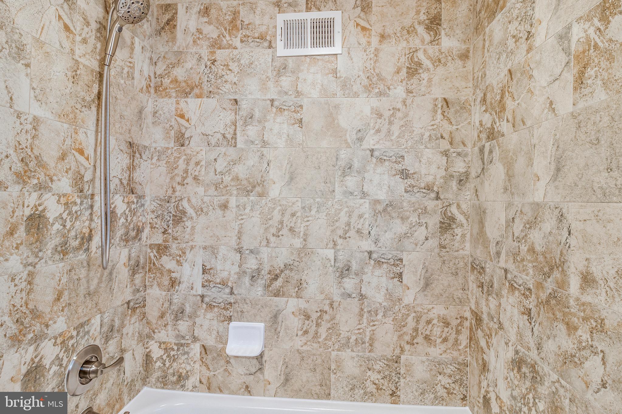 DOMINION HILLS - Residential