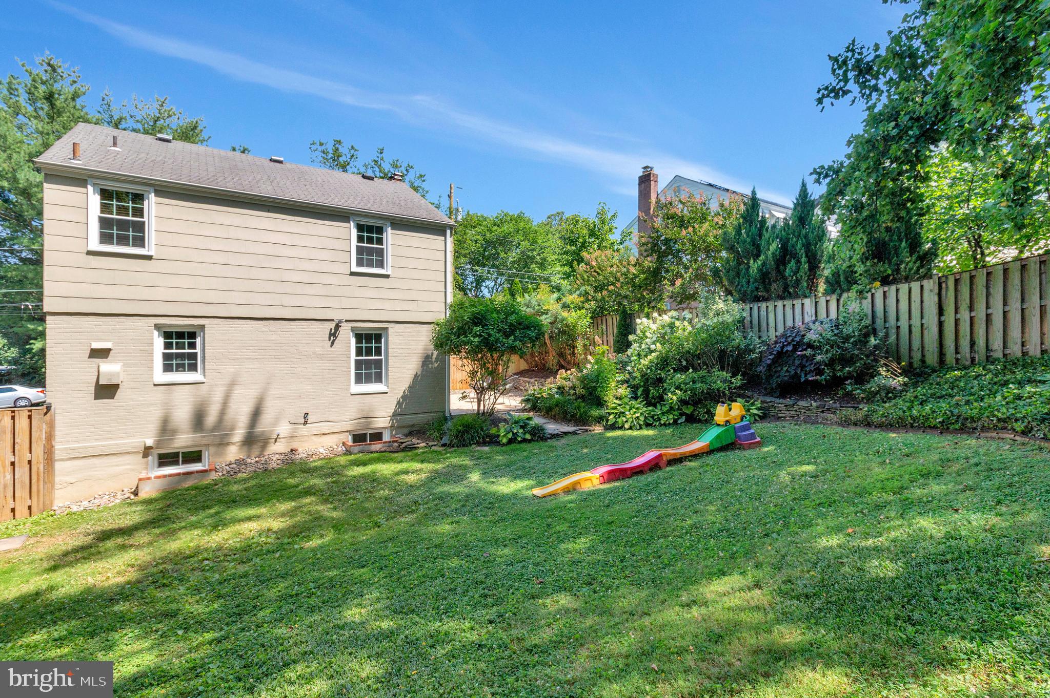 DOMINION HILLS - Residential