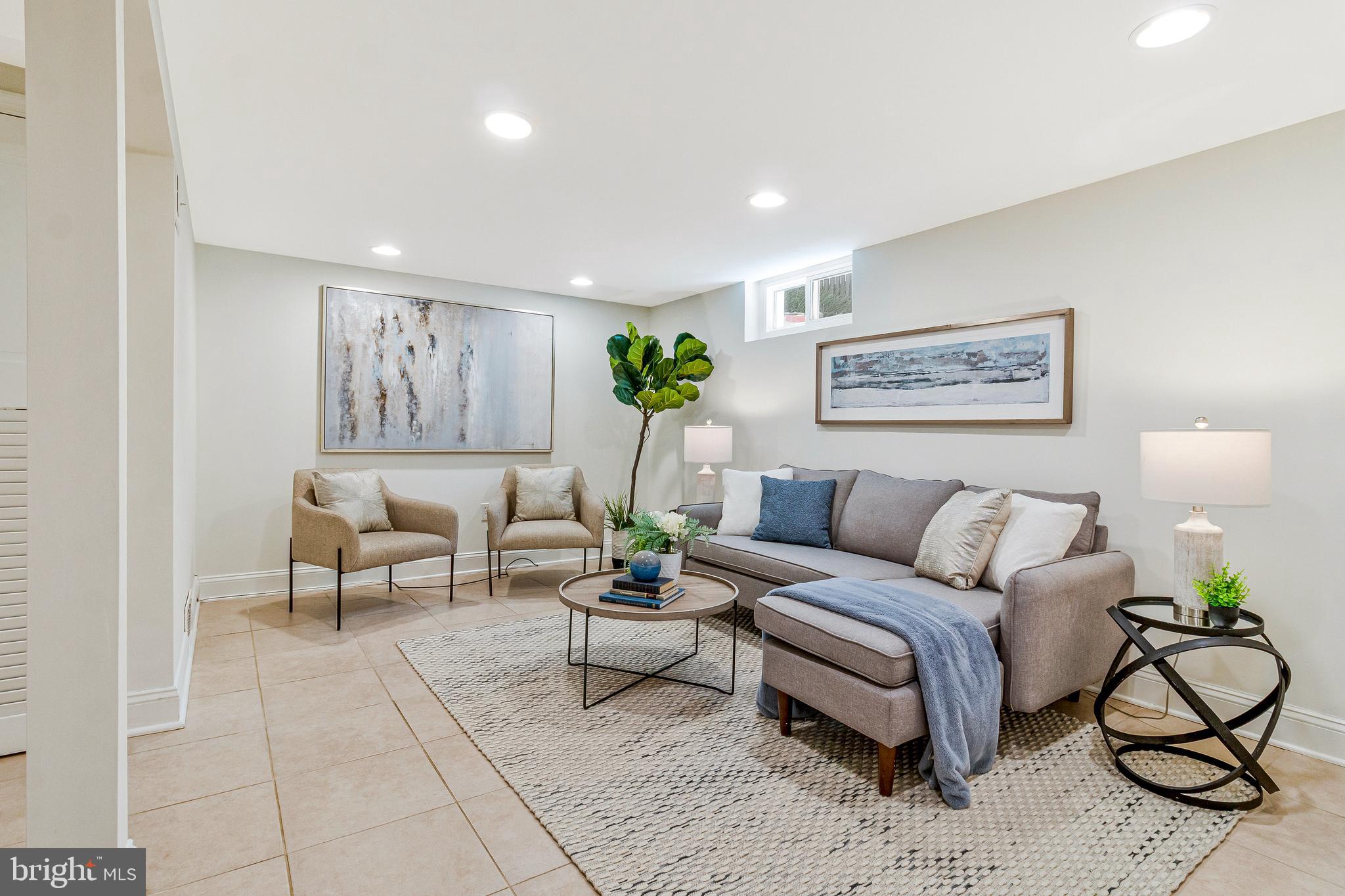 DOMINION HILLS - Residential