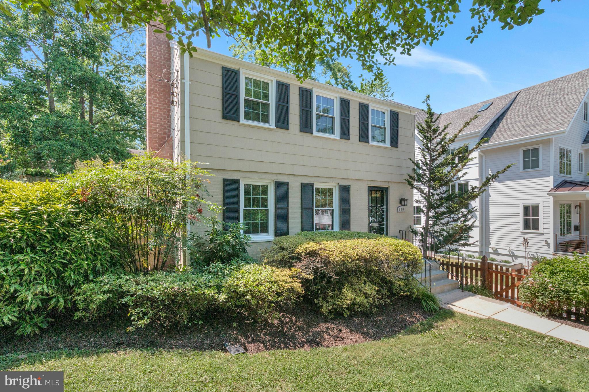 DOMINION HILLS - Residential