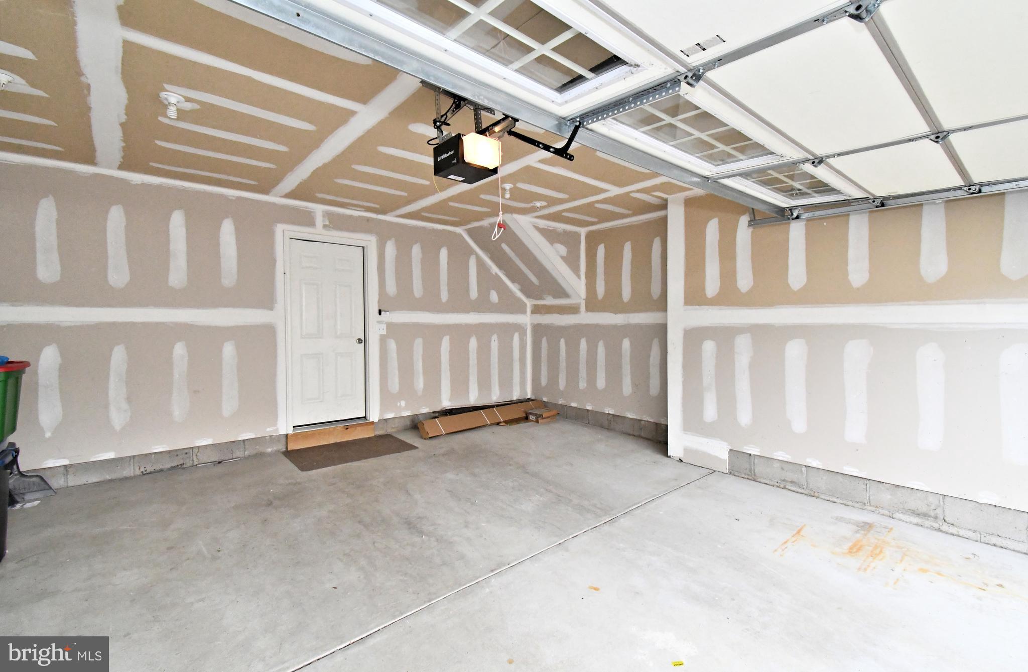 BIG OAK CROSSING - Residential