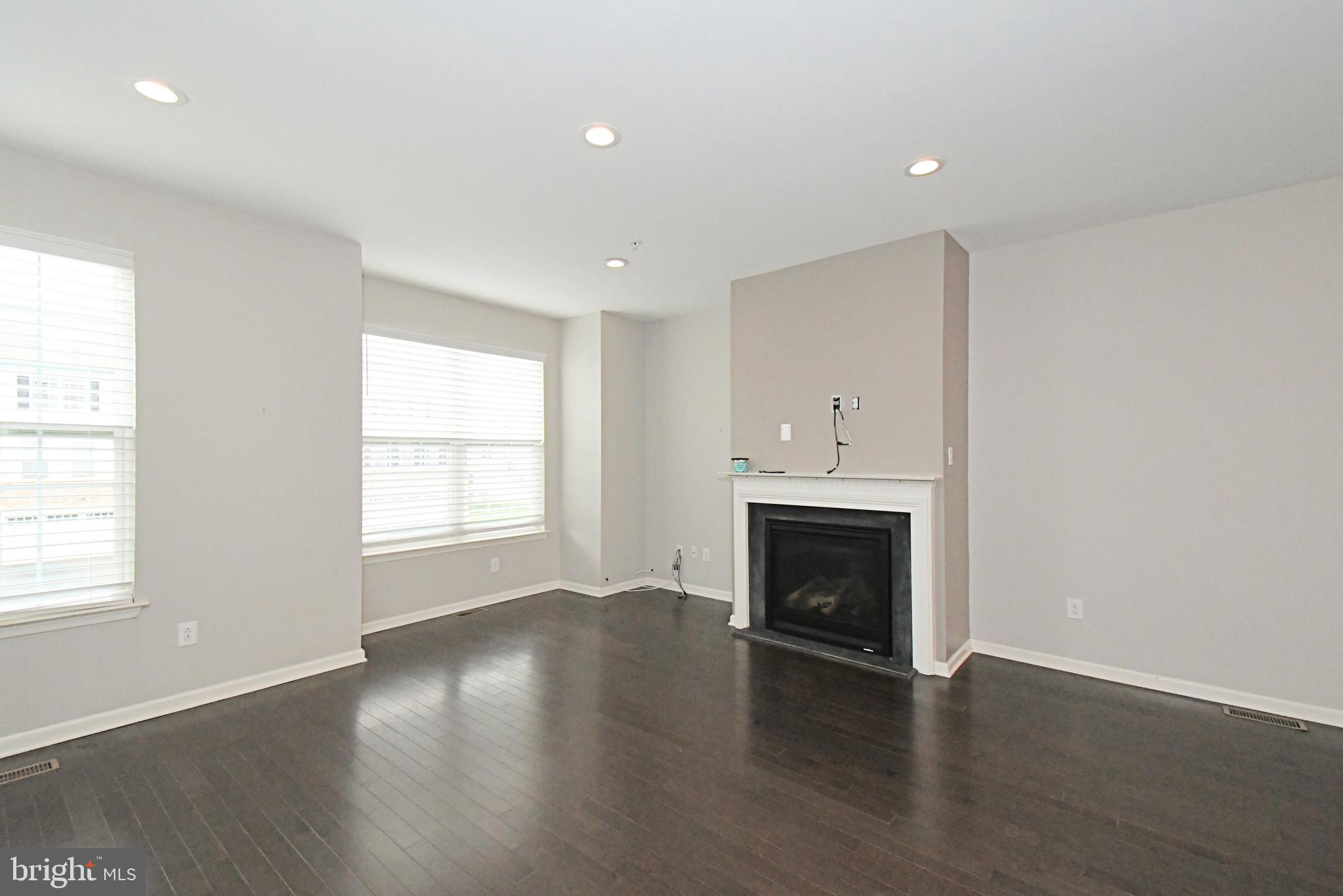 BIG OAK CROSSING - Residential