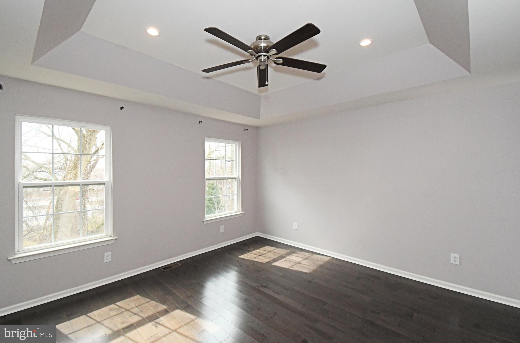 BIG OAK CROSSING - Residential