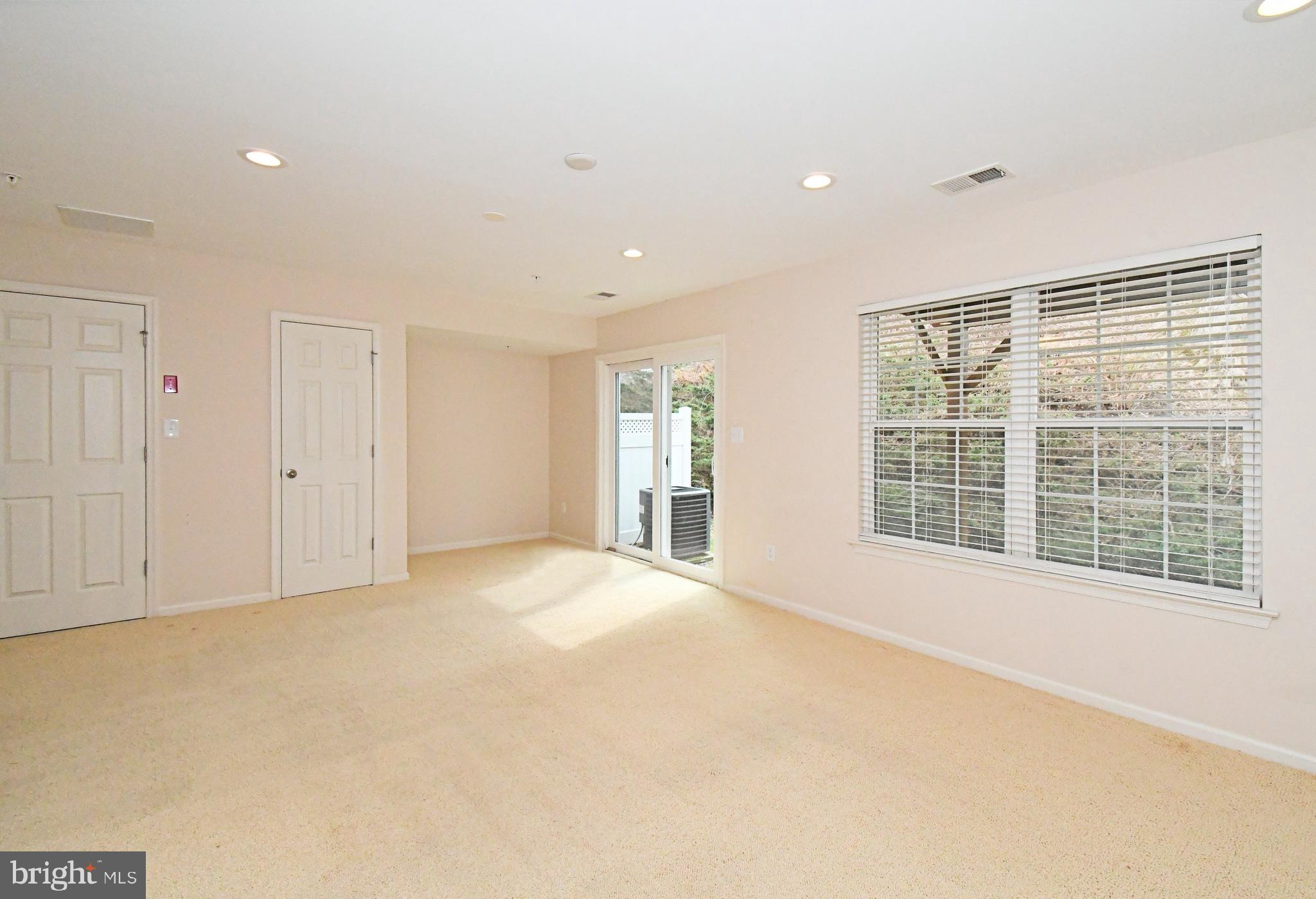 BIG OAK CROSSING - Residential